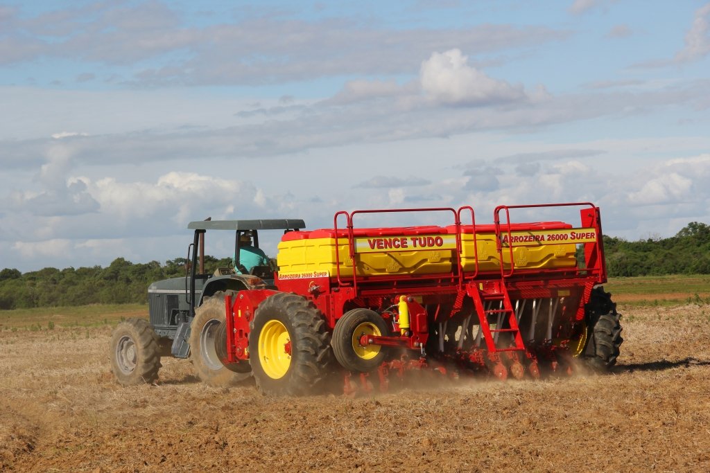 Semeadora Adubadora de Arrasto Pampeana - Image 2